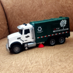 Spray toy truck-Sweeper Green