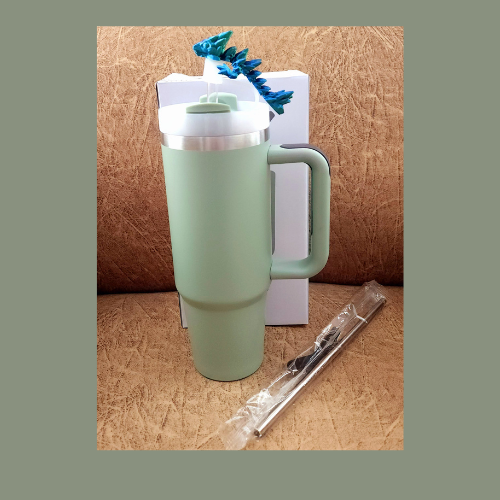 green dragon 890ml Stainless steel Tumbler - Pastel Green with 3D printed blue/green Dragon topper