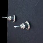 Rhinestone Africa studded drop earrings - Image 3