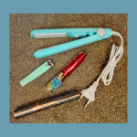 Mini Straightner & Accessories